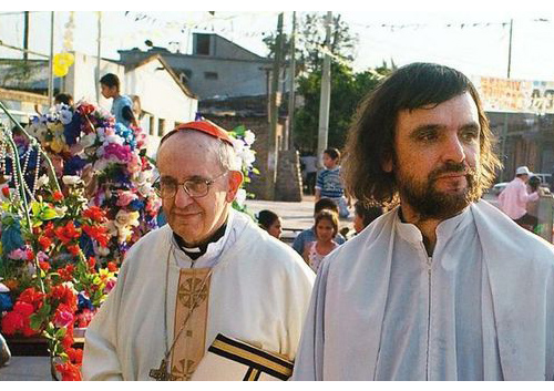 Mensaje papal a la comunidad de la primera parroquia villera dedicada a Don Bosco