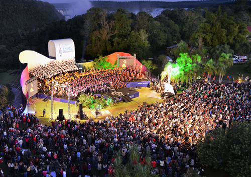 Iguazú en Concierto: los jóvenes del mundo hacen música