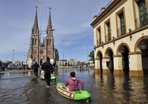 La Iglesia llamó a no ser indiferentes ante los afectados por el temporal