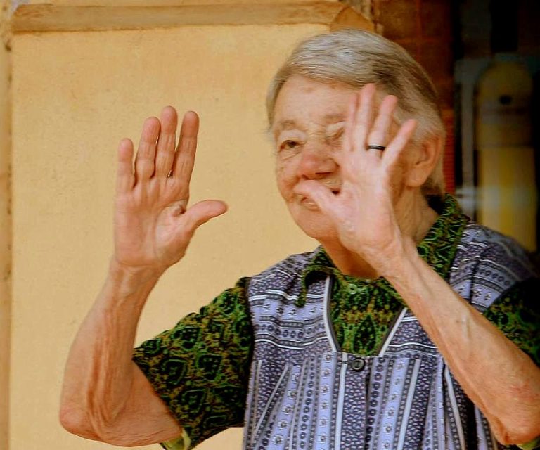 Yvonne Pierron, aquí y ahora