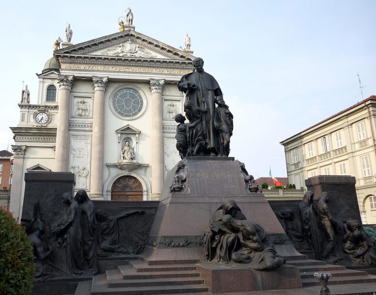 Los muchachos de bronce