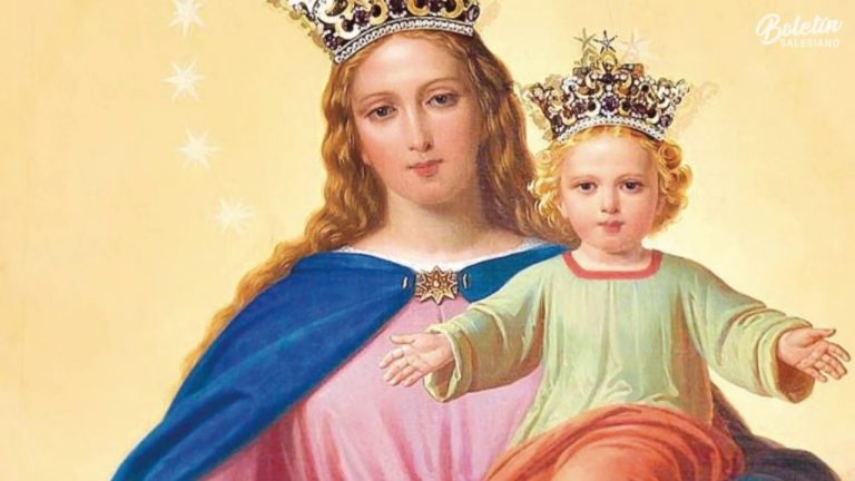 María Auxiliadora: todos bajo tu manto