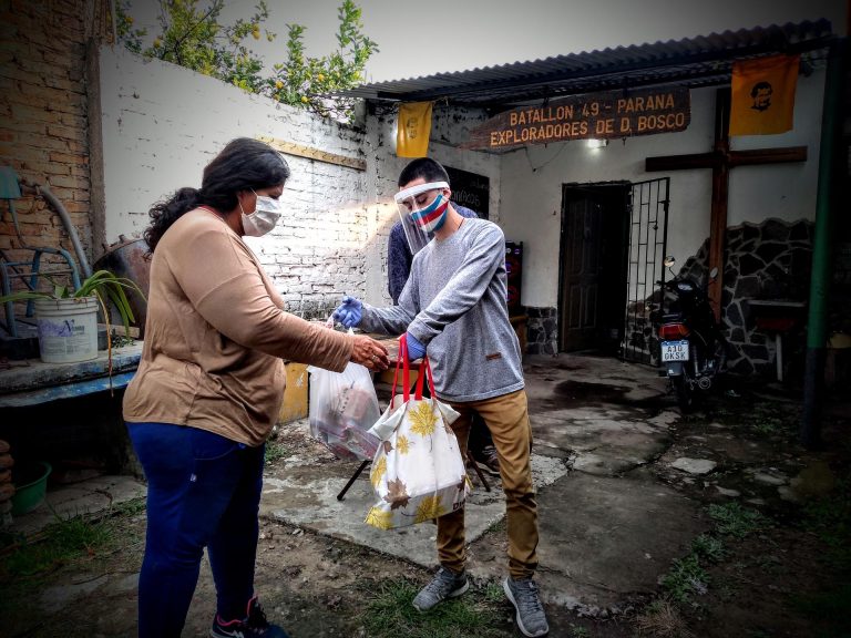 Ayudar a que otros ayuden