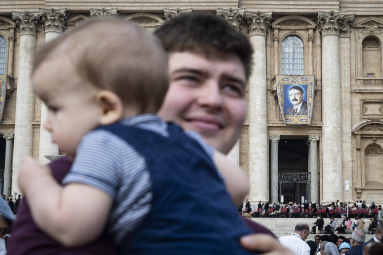 “Caminar juntos y agradecer”