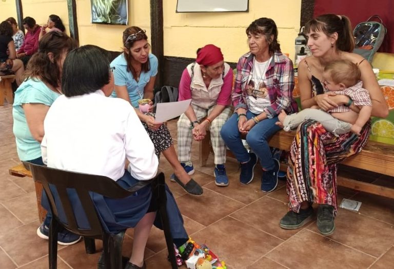 Una Familia para acompañar a miles de familias