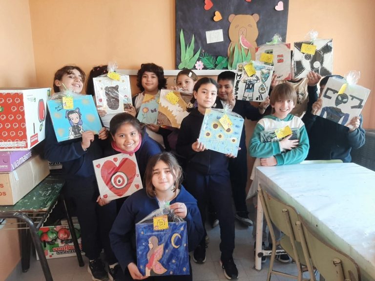 Con el aporte de todos